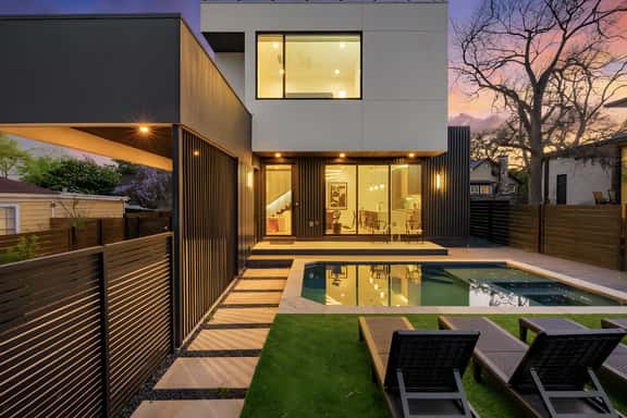 Sleeps 8 Luxury Home near Zilker - Image 1